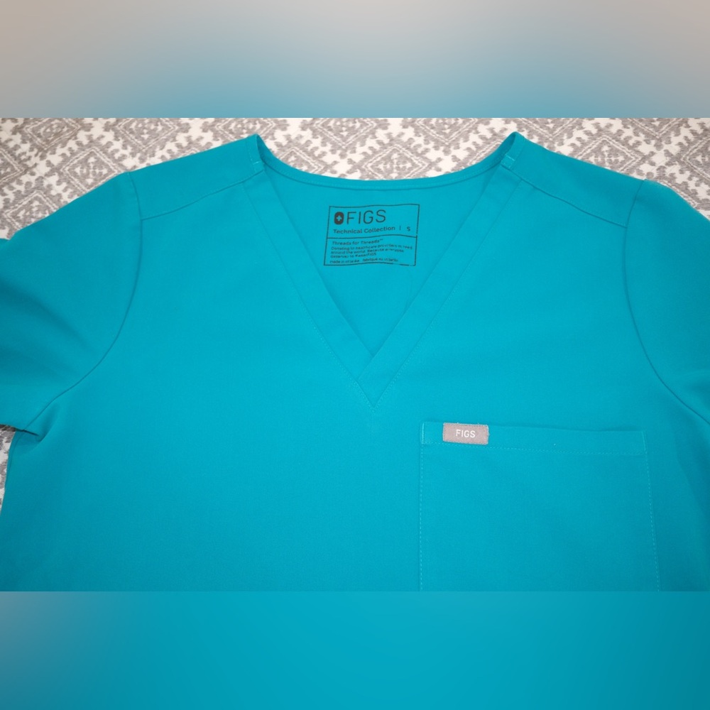 Figs Teal Catarina Scrub Top